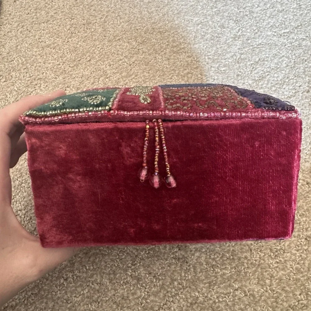 Vintage Seed Glass Beaded Velvet Trinket Box Hinged Lid Boho Gypsy Beautiful